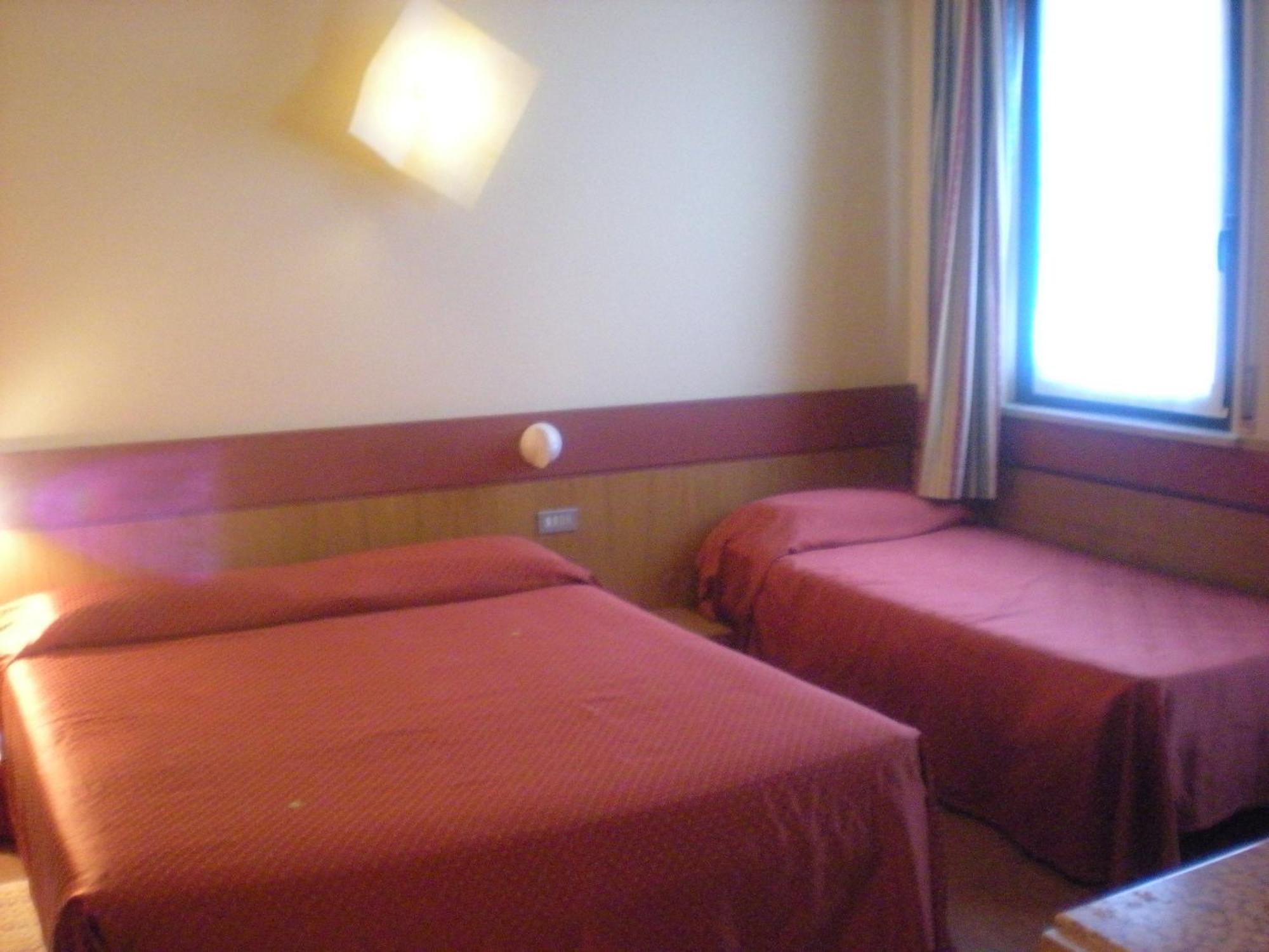 Hotel Roma Bussolengo Extérieur photo
